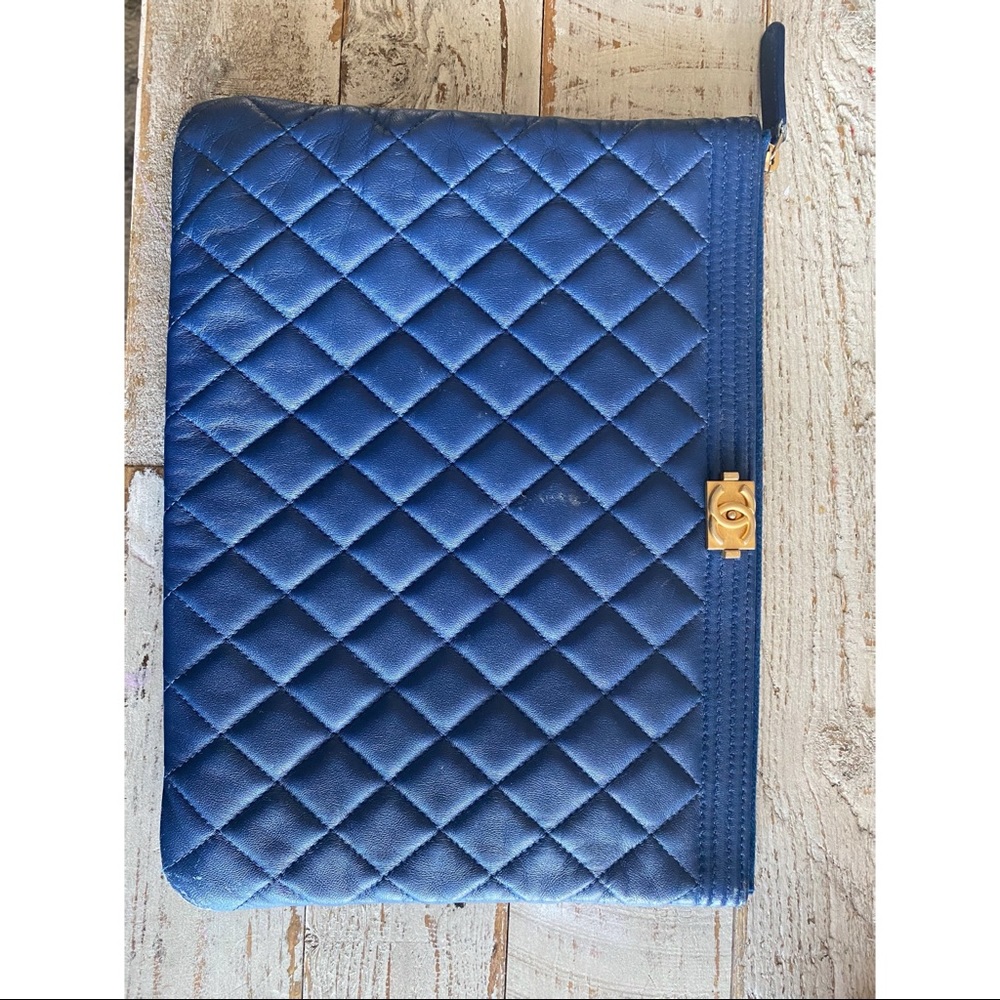 *AUTHENTIC* CHANEL INDIGO BLUE CLUTCH